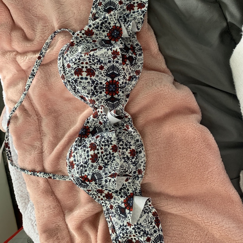 Bathing suite top